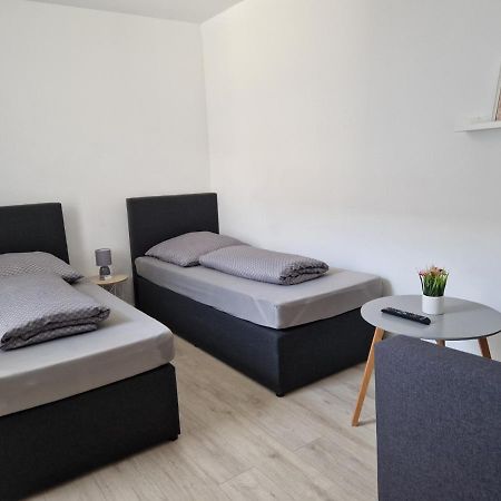 Nordunterkunft Neumünster Buitenkant foto